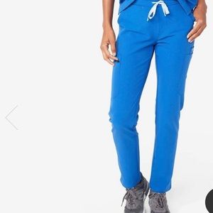 Figs yola technical scrub pants size M